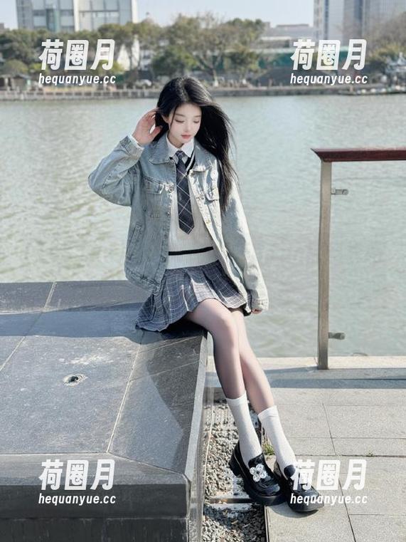 155.fun 风向突变!155.fun黑料线路引发吃瓜大潮!