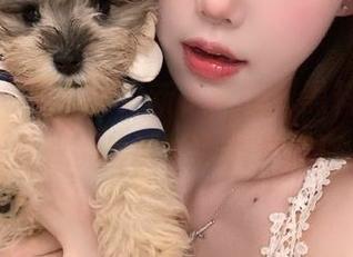 今天17c更新了些啥？黑料横行，连我都想试试友情炸弹！
