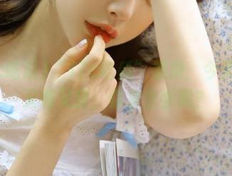 “17c吃瓜”视频：今天的瓜又酸又甜，你来尝尝吗？
