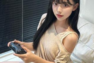 点开“51吃瓜网”下载，结果却让我登录一堆乱七八糟的信息…