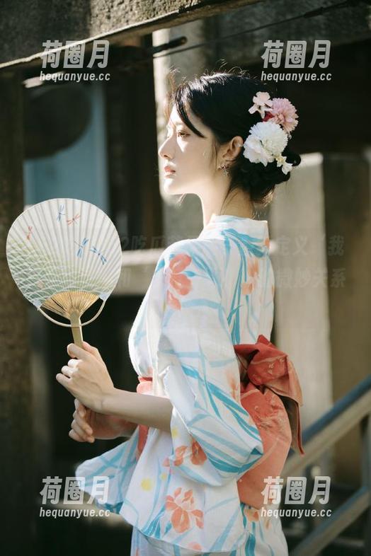 52吃瓜 52吃瓜苹果版,重新定义‘我只是路过’和‘多打一颗!’的微妙关系!