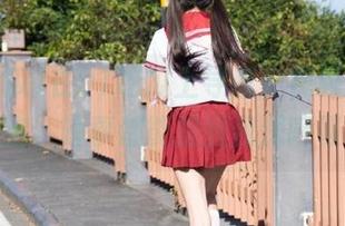 在91吃瓜上导航，视频跳跃着泡泡，啥事都能提醒我深呼吸！