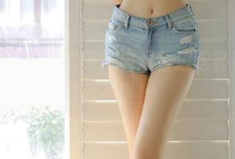 91吃瓜，边观看边吃宵夜，这两不误！