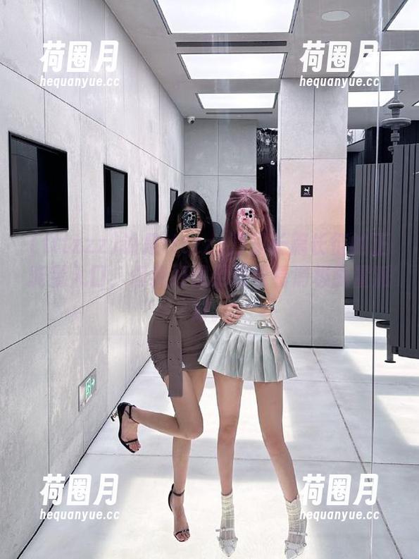 tttzzz 说是tttzzz万里长篇长征的正能量入口,但我好像更想看看消极能量派对。