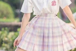 下载www.51cg.fun吃瓜网，保你无聊时也能乐哈哈！