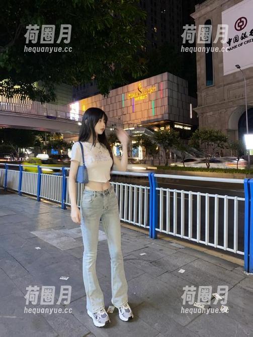吃瓜网站 专业吃瓜网站分享:全球波澜起伏,吃瓜指数恒定!