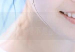 吃瓜黑网苹果版真让人怀疑，看每条瓜的姿态是不是都太积极了点？