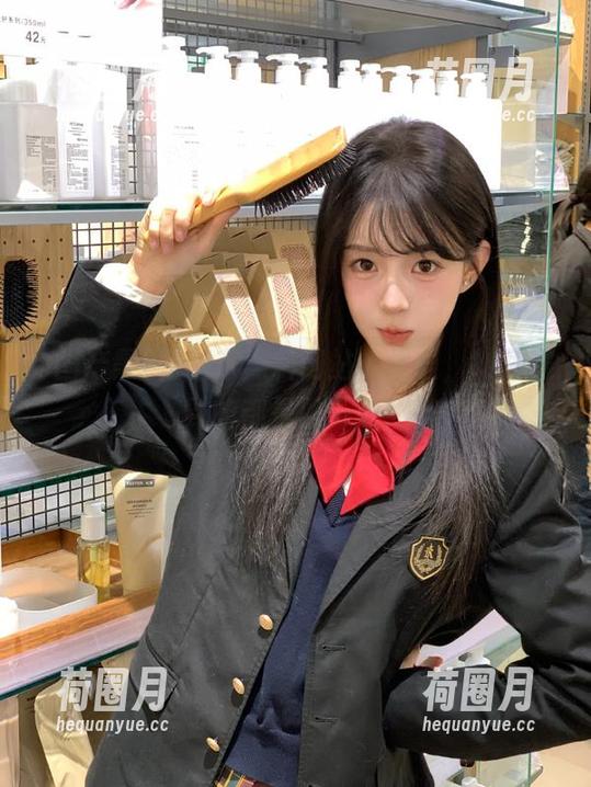 国产黑料 国产黑料网站上线啦,转角遇到的都是黑历史!