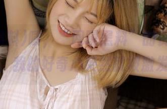 咦，“网曝黑料”的资源不停更新，我的好奇心突然就被激发了！