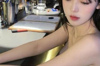 “黑料不打烊万里长征官网”空间太大，瓜都快溢出来了！