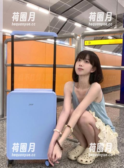 黑料不打烊 浏览“黑料不打烊155fun”网址,我的脸上仿佛写满了不可思议