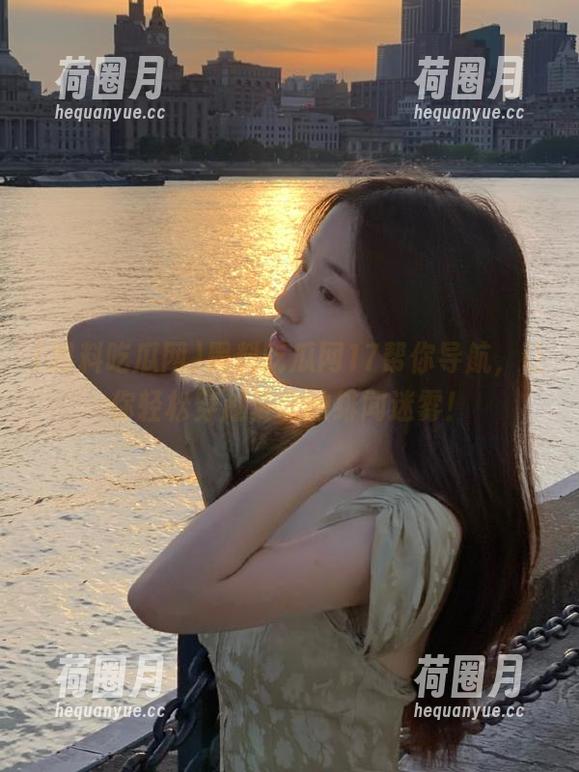 黑料吃瓜网 黑料吃瓜网17帮你导航,让你轻松穿越复杂的绯闻迷雾!