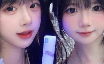 डाउनलोड苹果版黑料社，解锁无重力吃瓜新体验，看完不止一颗心！